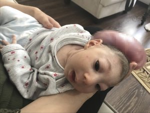 Elif bebeğe yardım eli uzandı