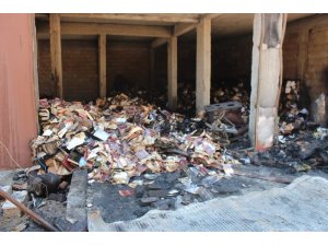 Reyhanlı’daki yangın ve patlama sonrası hasar tespit çalışması başlatıldı