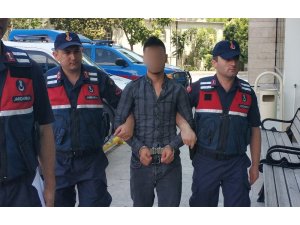 Cezaevi firarisi, kız kaçırınca yakalandı