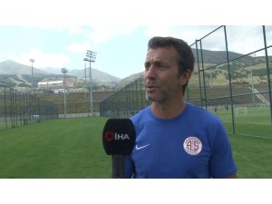 Bülent Korkmaz: "Transfer çalışmalarımız şu anda iyi gidiyor"
