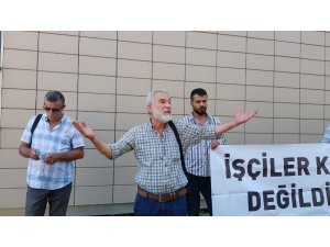 Belediye önünde eyleme gözaltı