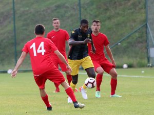 Futbol: Hazırlık maçı