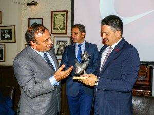 Bakan Pakdemirli, Rusya’da su ürünleri sektör temsilcileri ile bir araya geldi