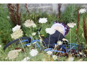 Bisikletinin yanında ölü bulundu