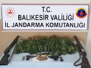 Jandarmadan uyuşturucuya geçit yok