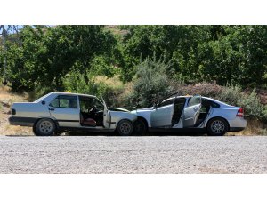 Malatya'da trafik kazası: 1 ölü, 2 yaralı