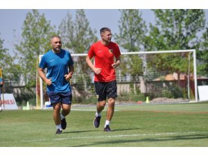 Artem Kravets antrenmana katıldı
