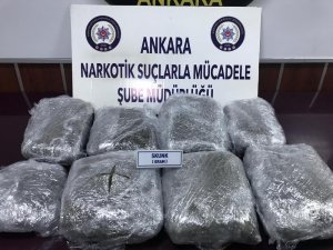 Ankara Narko ekipleri uyuşturucu maddeler ele geçirdi