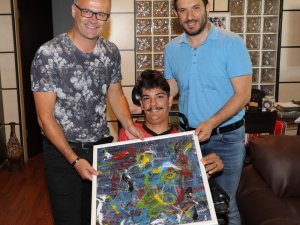 Engelli sporcudan İrfan Buz’a resim