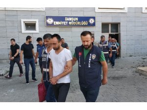 Adliyede rüşvet operasyonunda 1’i zabıt katibi 8 kişi adliyede