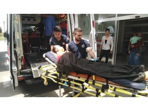 Komşular arası sopalı kavga: 1’i kadın 3 yaralı