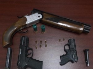 Ereğli’de iş yerinde silah bulunduran 3 şahıs gözaltına alındı