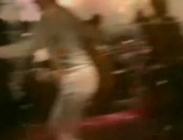 Dalgaların camları kırdığı an!