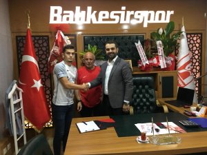 Çalıştı Azmetti ve başardı