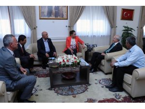 CHP’li Belediye Başkanları Kılıçdaroğlu’nu ziyaret etti