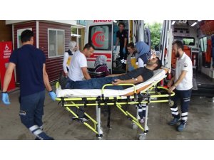 İnegöl’de kazalar peş peşe geldi: 12 yaralı