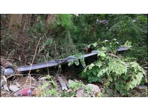 Tayland’da düşen uçağın enkazı görüntülendi