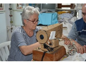 Sinop’a özgü yöresel ürünler dikiyor