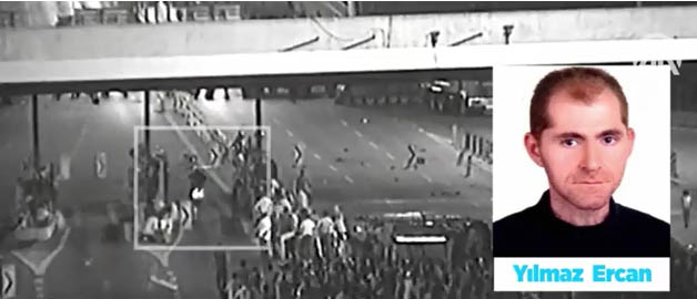 Motosikletinin üzerinde kurşunlanarak şehit edildi