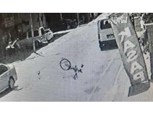 17 yaşındaki sürücünün çarptığı bisikletli çocuk  metrelerce havaya savruldu
