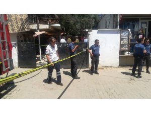 İzmir’deki yangında can pazarı: 1 çocuk öldü, anne ağır yaralı