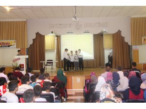 Yaz Kur'an kurslarında 15 Temmuz Programı