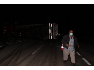 D-100 Karayolunda kimyasal atık alarmı