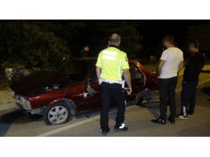 Isparta’da ilginç kaza: otomobil var, sürücüsü yok