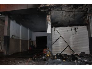 Sağlam bıraktığı iş yeri küle döndü