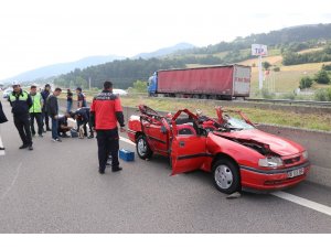 TEM Otoyolu’nda feci kaza: 1 ölü, 2 yaralı