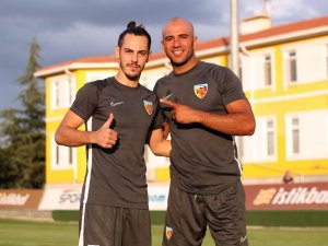 Abdennour ile Yasir’den başarı sözü