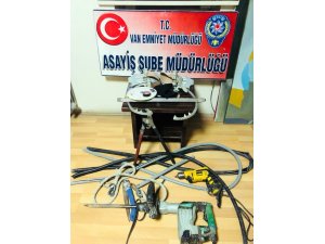 Çaldığı kablolarla 400 bin liralık zarar verdi