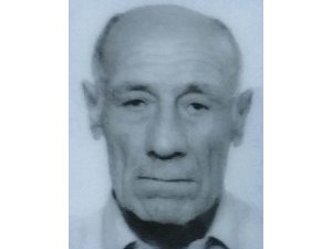 Kahvehane önünde otururken traktör ölümüne sebep oldu