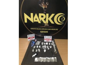 Kayseri polisinden uyuşturucu operasyonu: 10 gözaltı