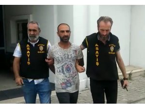 Yaşlı adamın köpeğini sevme bahanesiyle çalan şahıs yakalandı