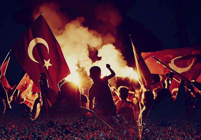 Gecenin karanlığından şafağın aydınlığına