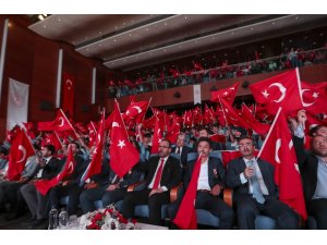 Bakan Kasapoğlu 15 Temmuz’un 3. yılında gençlerle bir araya geldi
