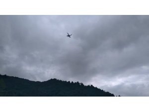 İki gündür 60 kişilik ekip arıyor