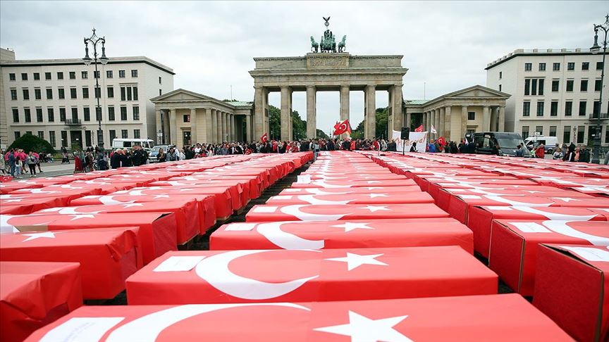 Berlin'de 15 Temmuz Demokrasi ve Milli Birlik Günü