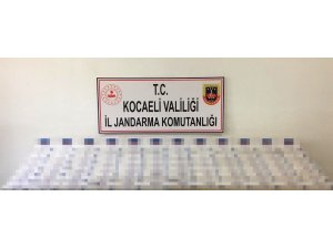 Ekiplerin durdurduğu araçtan 4 bin 400 paket kaçak sigara çıktı