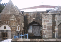 Tarihi varlıklara onarım kararı