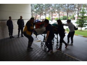 Kazada, kalp masajıyla hayata tutunan hala ve yeğeni hastanede yaşamlarını kaybetti