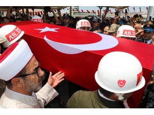 Şehit Uzman Onbaşı son yolculuğuna uğurlandı