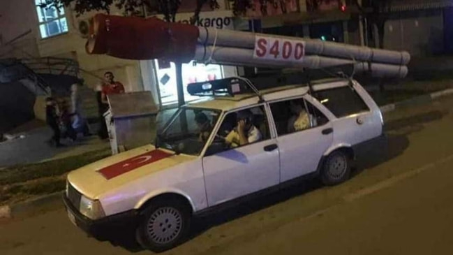 Borulardan füze yaptı S-400’le zafer turu