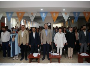 "Türkiye'nin aşamayacağı engel, ulaşamayacağı hedef yoktur"