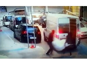 Arnavutköy’de şok eden hırsızlık.. 8 kişi gelip iş yerini soydular