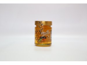 Kafkas petekli akasya balı satışa sunuldu