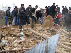 Elazığ'da 84 artçı sarsıntı meydana geldi