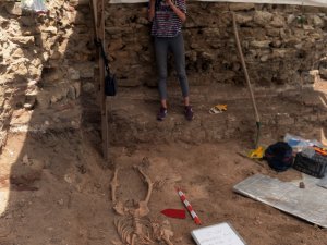 Sinop'ta arkeologları şaşırtan iskelet
