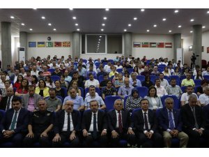 "Gazi Meclis'te O Gece" konferansı